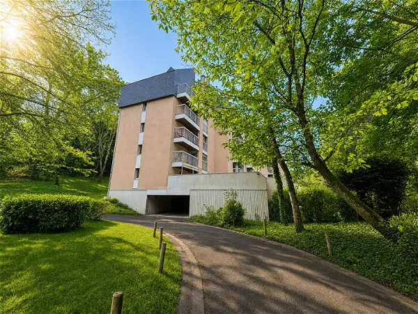 Appartement à vendre - SAINT AVERTIN, 5 pièces