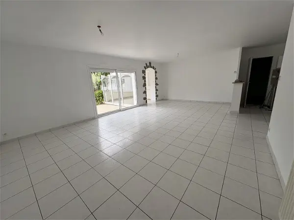 Location maison 4 pièces - 102.73m² à Challans (85300)
