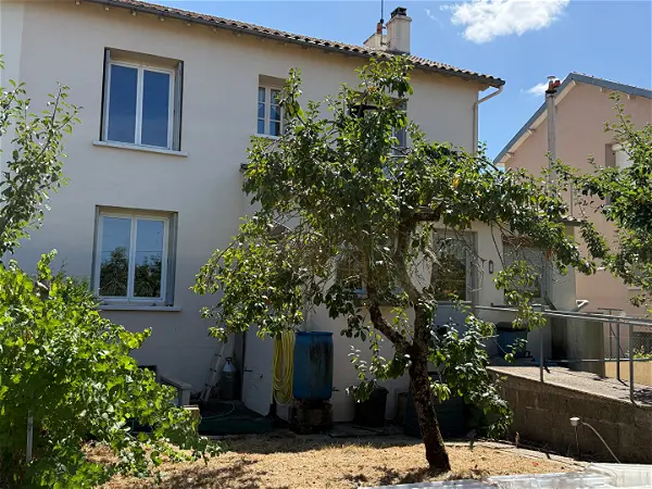 Achat maison 6 pièces - 121.7m² à Surgeres (17700)