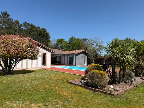 Maison à vendre - AZUR, 5 pièces