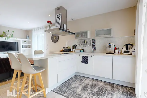 Maison à vendre - THISE, 5 pièces