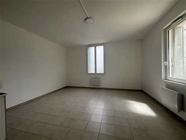 Location appartement 3 pièces - 80.61m² à Chatellerault (86100)