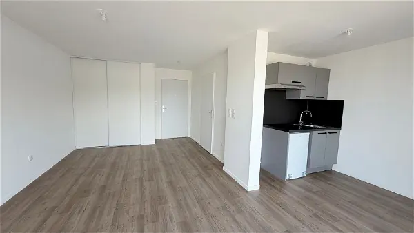 Location appartement 1 pièce - 31.59m² à Angers (49100)