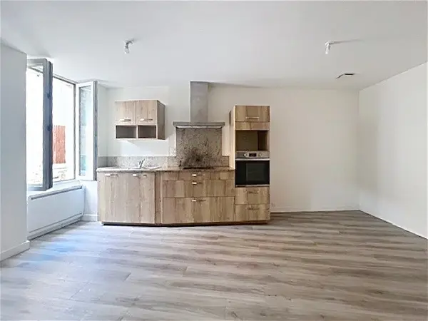 Location maison 3 pièces - 98m² à Villeneuve sur lot (47300)