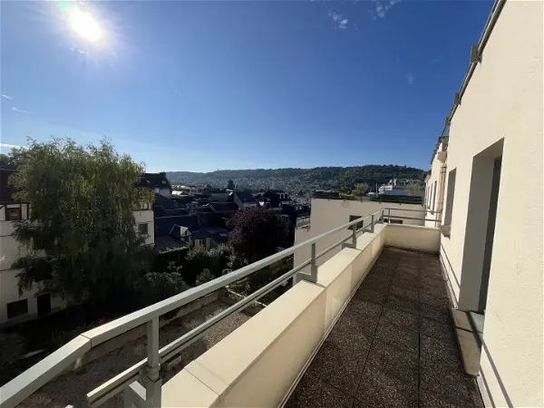 Location appartement 2 pièces - 40.48m² à R o u e n (76000)