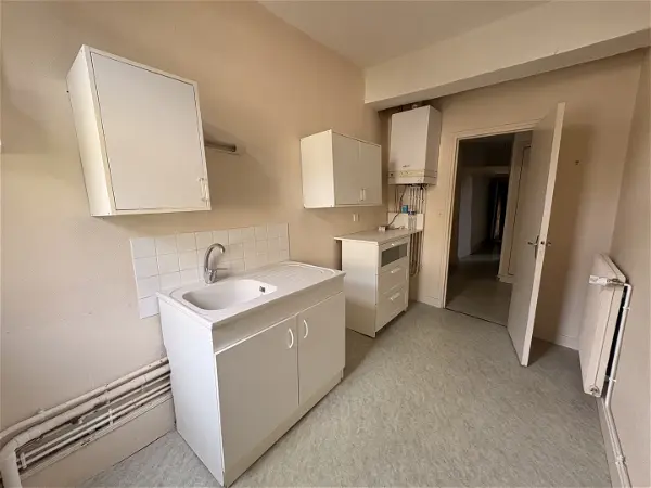 Location appartement 2 pièces - 48.5m² à Chinon (37500)
