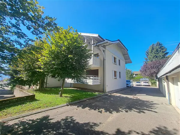 Appartement à vendre - LUCINGES, 3 pièces