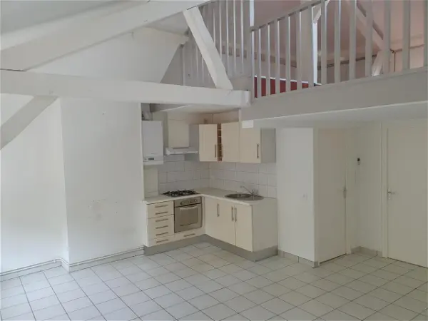 Appartement à louer - Valenciennes, 2 pièces