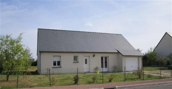 Maison à louer - AUZOUER EN TOURAINE, 4 pièces