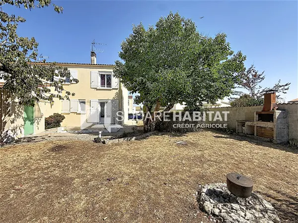 Achat maison 5 pièces - 95m² à Surgeres (17700)