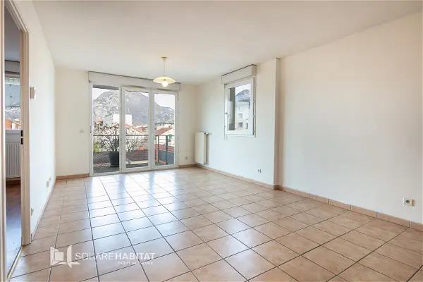 Appartement à vendre - FONTAINE, 2 pièces