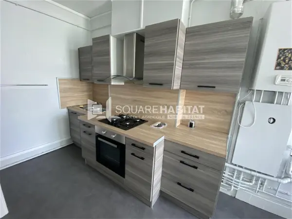Location appartement 4 pièces - 80.59m² à Lille (59000)