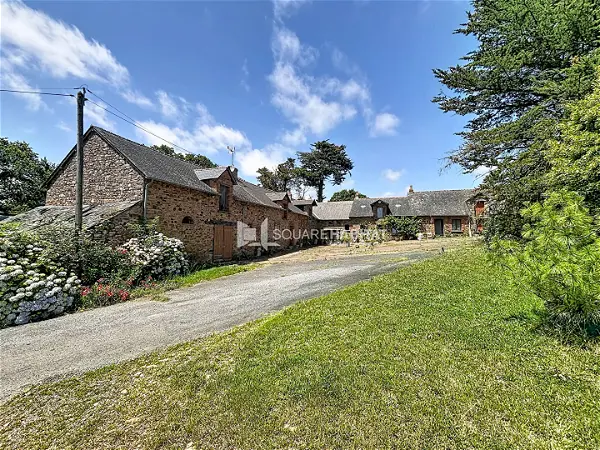 Maison à vendre - GRAND FOUGERAY, 5 pièces