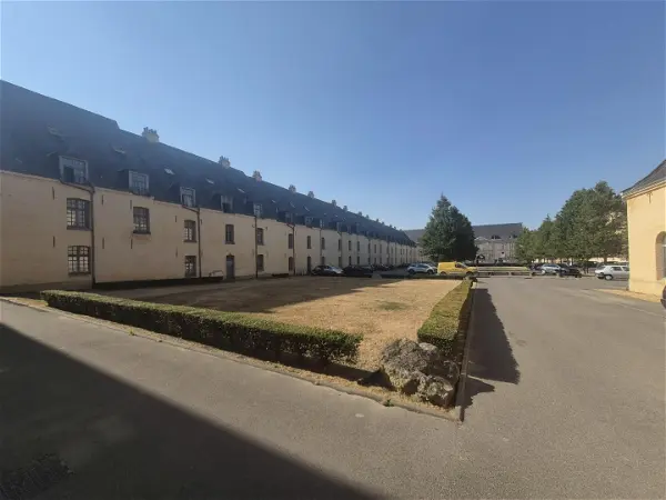 Location appartement 3 pièces - 81.3m² à Saint-omer (62500)