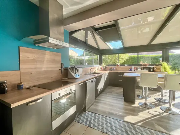 Maison à vendre - VOUILLE, 6 pièces