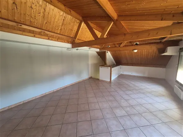 Appartement à louer - Santes, 2 pièces