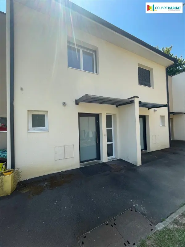 Appartement à louer - LONS, 3 pièces