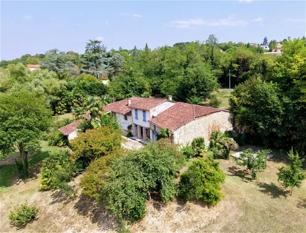 Achat maison 5 pièces - 150m² à Villeneuve sur lot (47300)