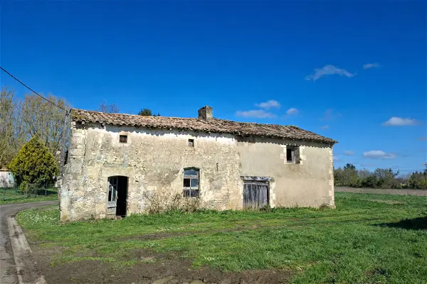 Maison à vendre - SAINT PALAIS DE PHIOLIN, 3 pièces