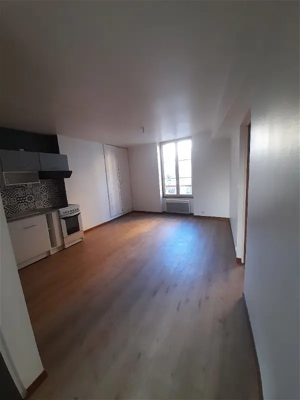 Location appartement 2 pièces - 34.6m² à Brienon sur armancon (89210)