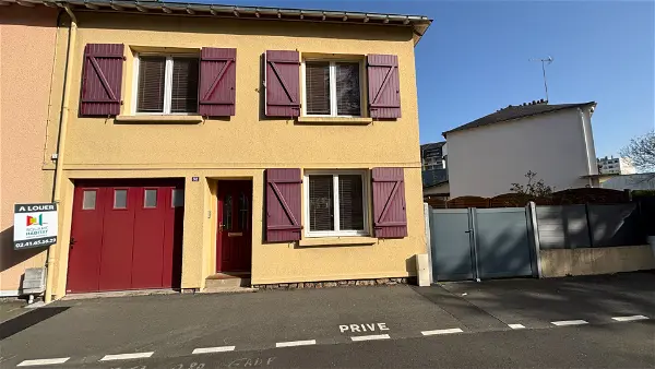 Maison à louer - CHOLET, 5 pièces