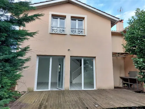 Location maison - 110m² à Charly (69390)