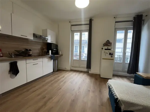 Appartement à louer - BORDEAUX, 2 pièces