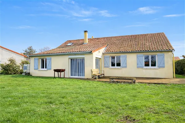 Achat maison 4 pièces - 109.7m² à Boivre la vallee (86470)