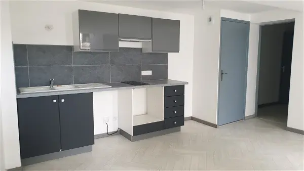 Appartement à louer - LE COUDRAY MACOUARD, 3 pièces