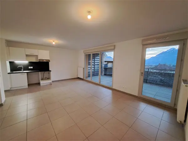 Location appartement 3 pièces - 67.55m² à La roche sur foron (74800)