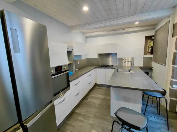 Maison à louer - RIOM, 4 pièces