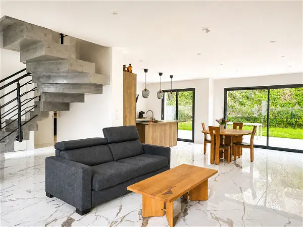 Maison à vendre - MONTLOUIS SUR LOIRE, 6 pièces