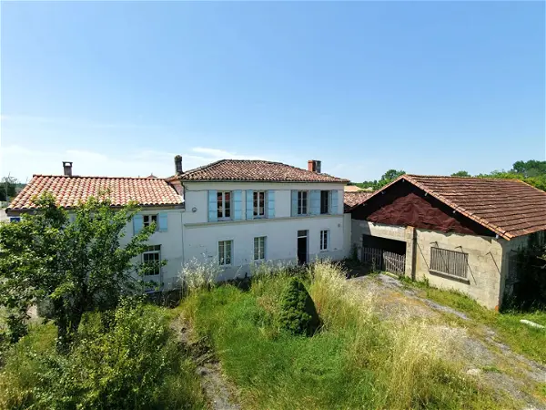 Maison à vendre - SAINT SEVER DE SAINTONGE, 5 pièces