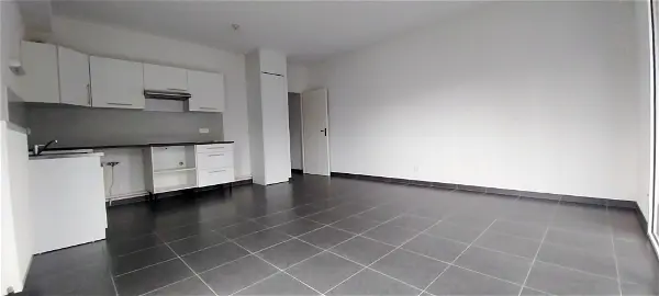 Appartement à louer - AMBARES-ET-LAGRAVE