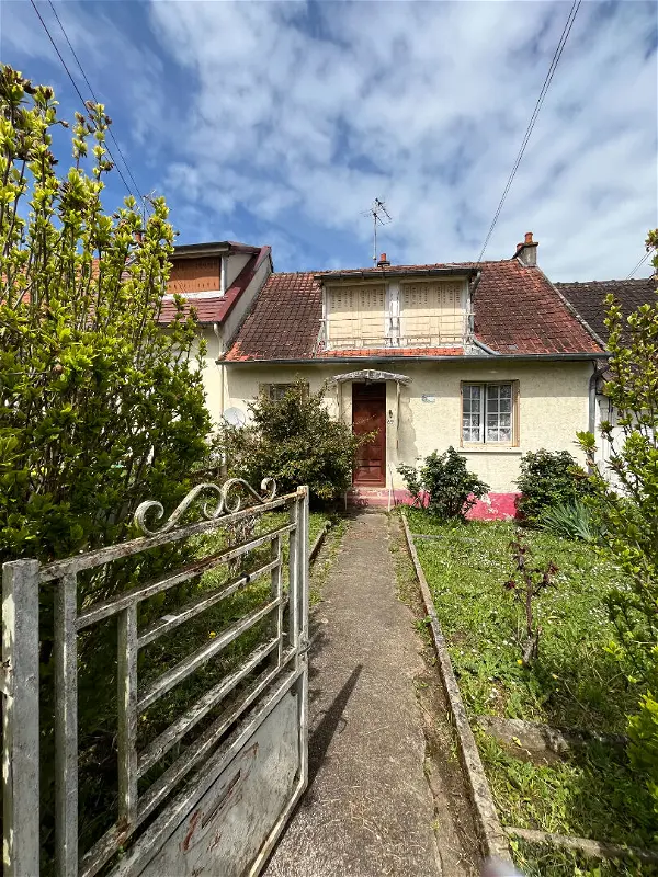 Achat maison 4 pièces - 77m² à Chateauneuf sur cher (18190)