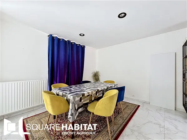 Maison à vendre - FOUGERES, 7 pièces