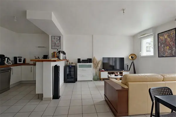 Appartement à vendre - SAINT CYR SUR LOIRE, 3 pièces