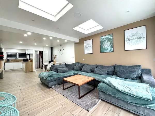 Maison à vendre - VILLENEUVE-D'ASCQ, 5 pièces