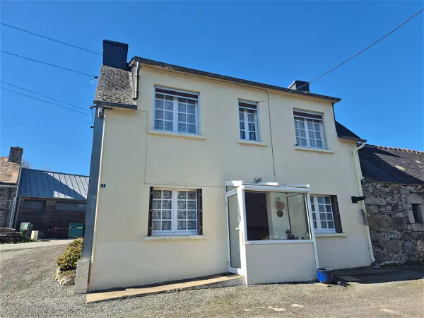Maison à vendre - SAINT SERVAIS, 3 pièces