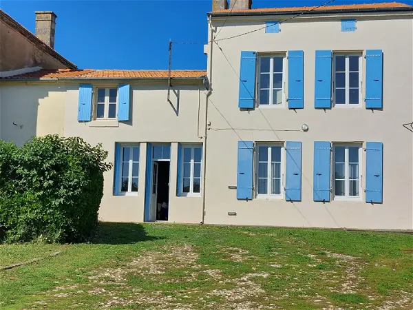 Maison à vendre - BREUIL MAGNE, 7 pièces