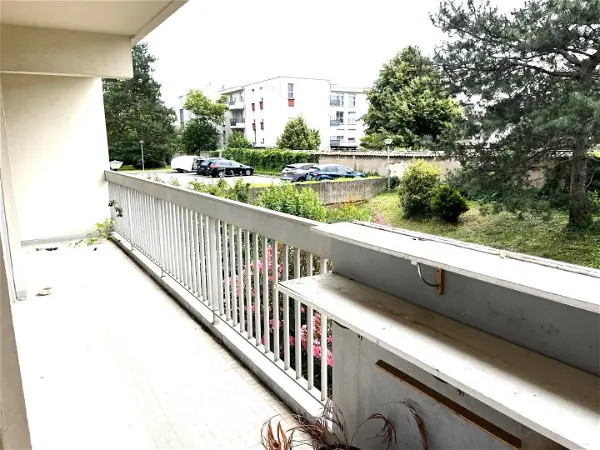 Appartement à louer - Lyon 8e Arrondissement, 4 pièces