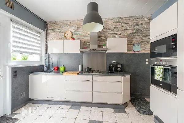 Maison à vendre - aniche, 5 pièces