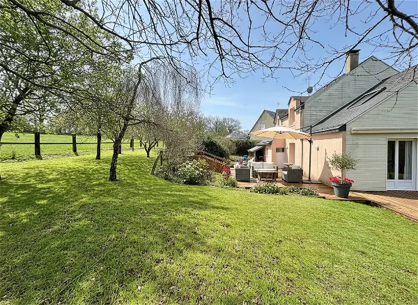 Achat maison 6 pièces - 142m² à Saint ouen des toits (53410)