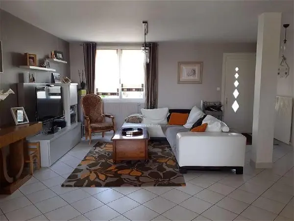 Maison à louer - CHOLET, 5 pièces