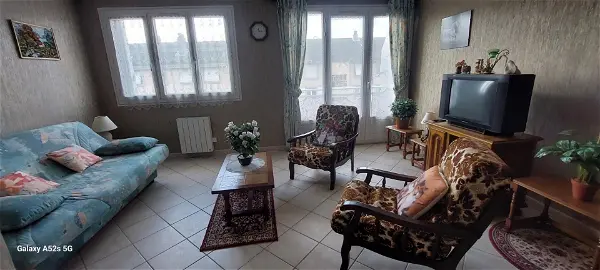 Appartement à louer - Villefranche-sur-Saône, 1 pièce