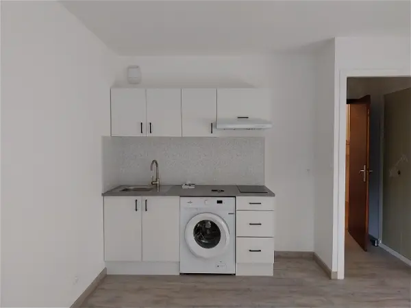 Studio à louer - PONCHATEAU