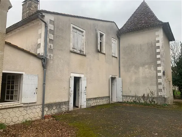 Achat maison 7 pièces - 260m² à Lugon et l ile du carnay (33240)
