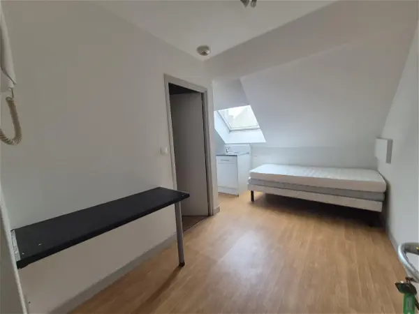 Location appartement 1 pièce - 16m² à Saint-omer (62500)