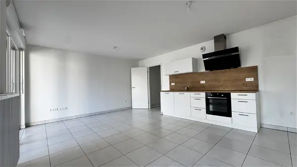 Appartement à louer - BISCHHEIM, 3 pièces