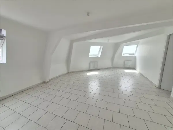 Location appartement 3 pièces - 64.8m² à Armentières (59280)